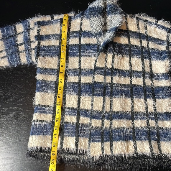 Anthropologie “La Fée Verte” Eyelash Cardigan Sweater - XS - Picture 5 of 7